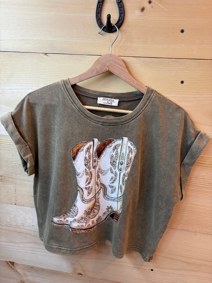 Cuffed Boots Tee