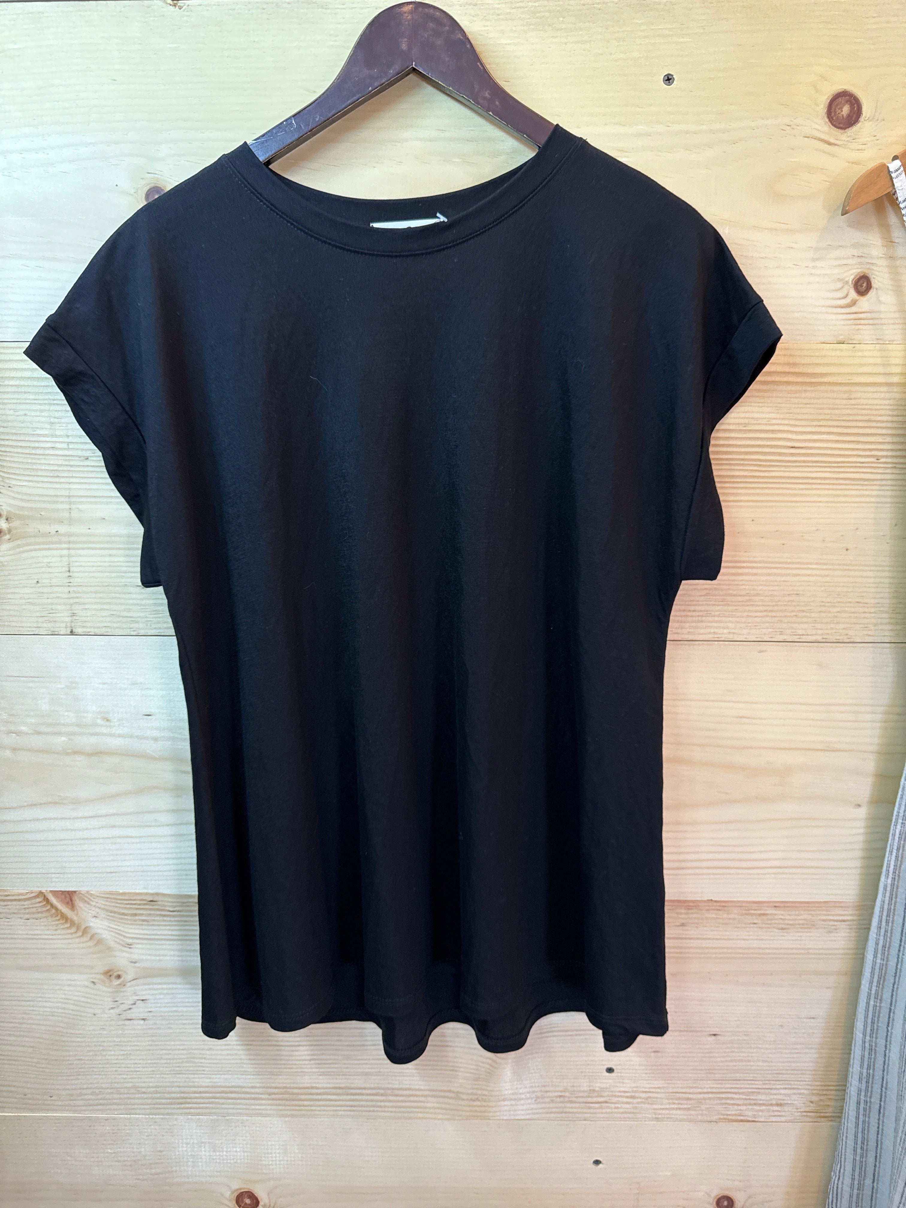 Gabbie Black Round Neck Tee