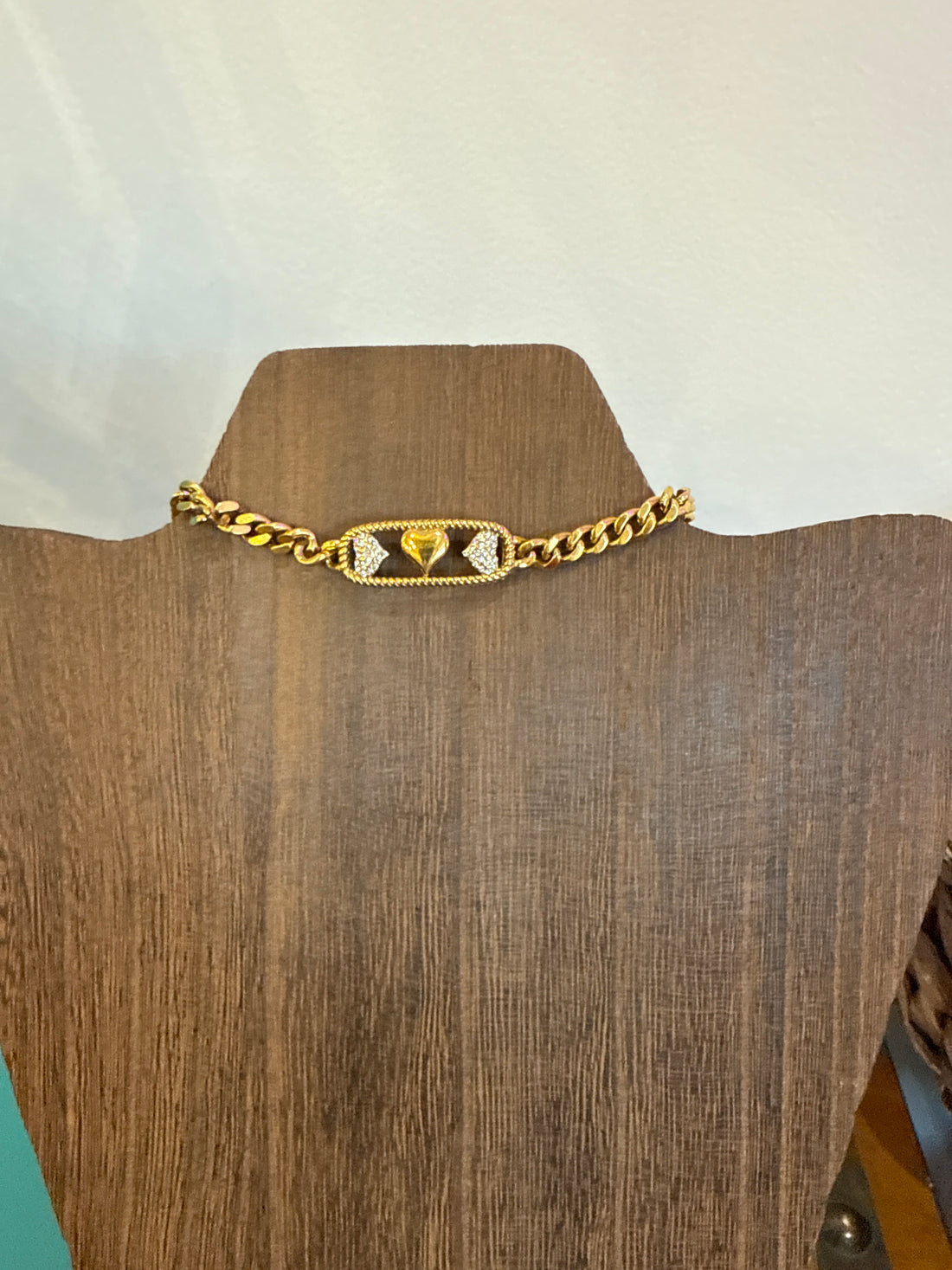 Heart to Heart Chain