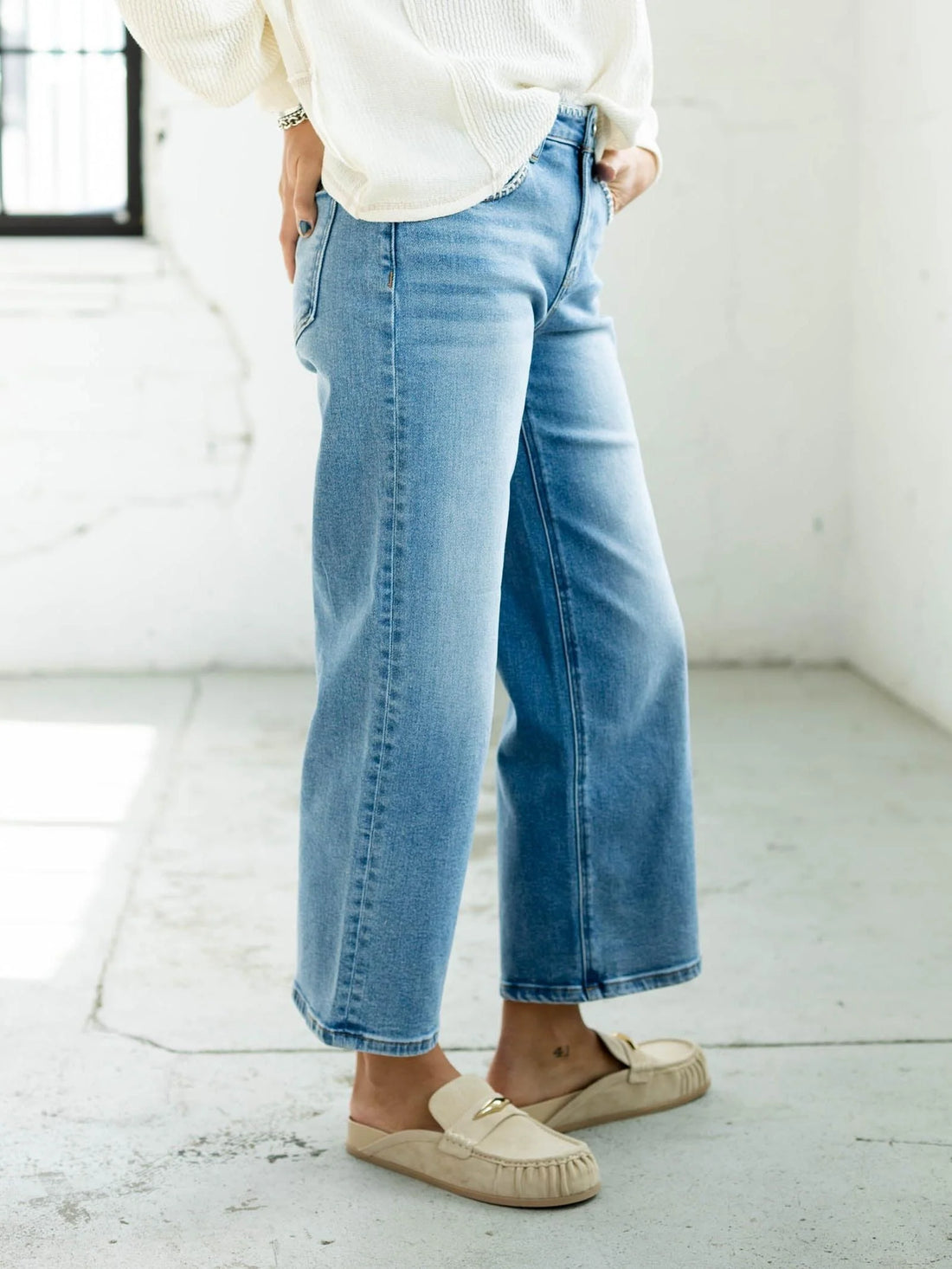 In Stiches Crop Jeans